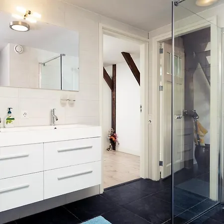 Сasa de vacaciones Markermeerlogies Bovenkarspel