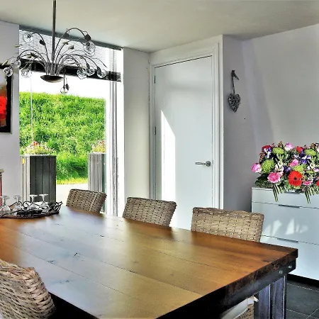 Markermeerlogies * 보벤카스펠